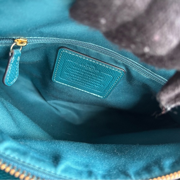 Coach Small Christie Carryall in Crossgrain leather - Picture 11 of 14